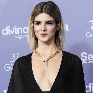 celebrity Clara Lago